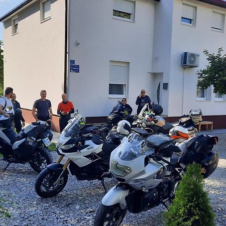 7 Kucica Lägenhet Livno Exteriör bild