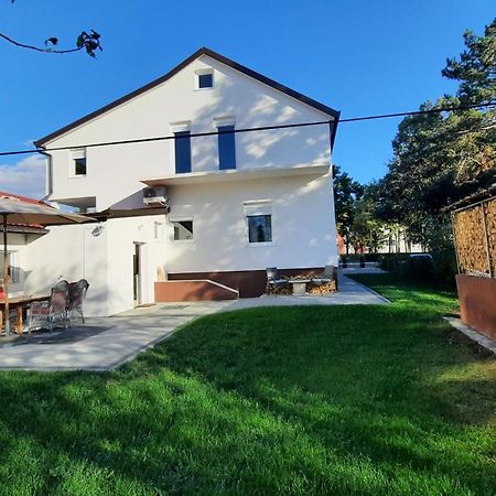 7 Kucica Lägenhet Livno Exteriör bild