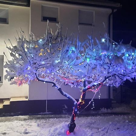 7 Kucica Lägenhet Livno Exteriör bild