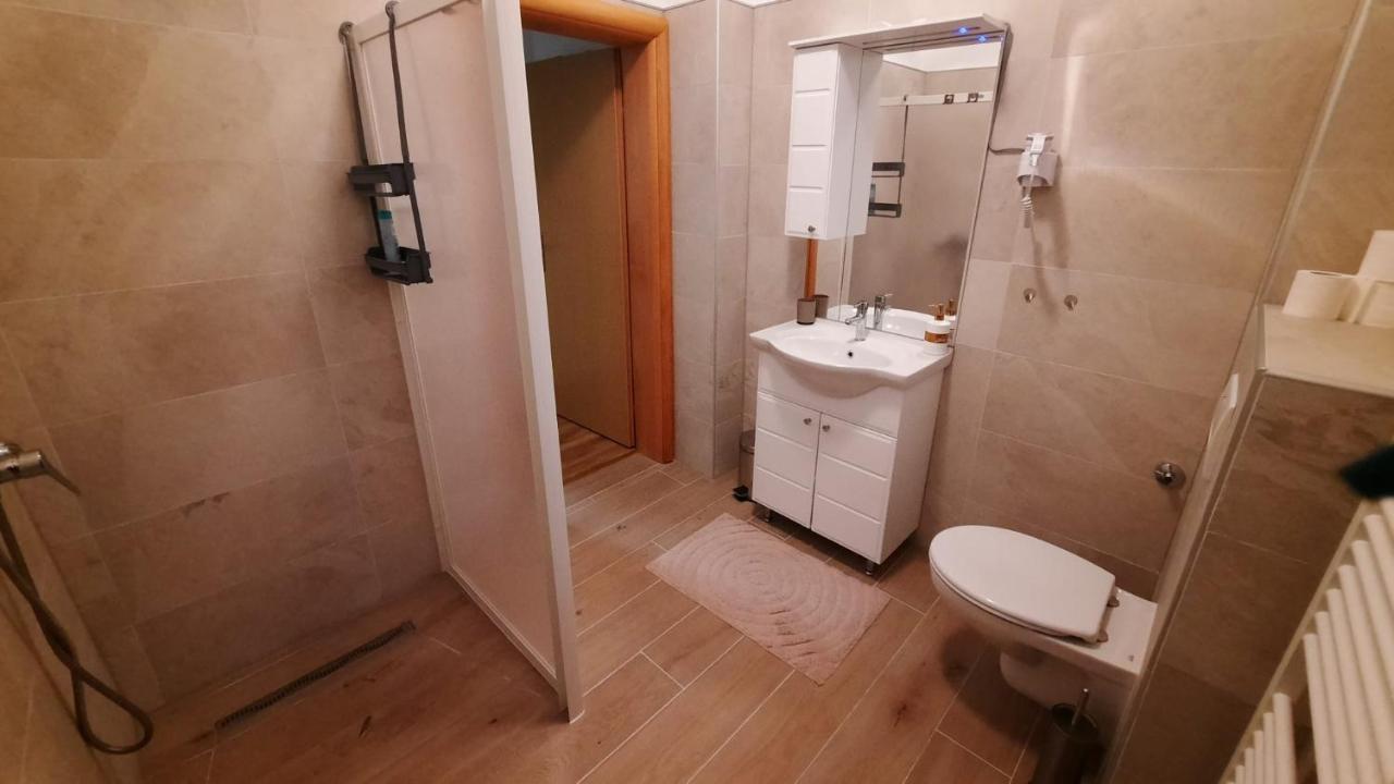 7 Kucica Lägenhet Livno Exteriör bild