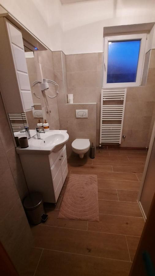 7 Kucica Lägenhet Livno Exteriör bild