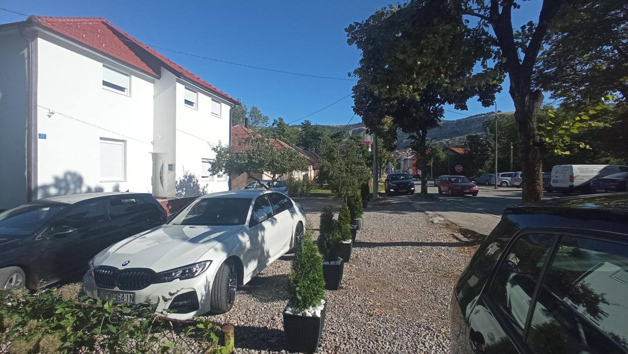 7 Kucica Lägenhet Livno Exteriör bild