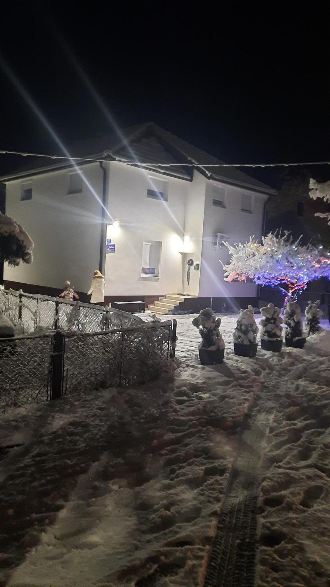7 Kucica Lägenhet Livno Exteriör bild